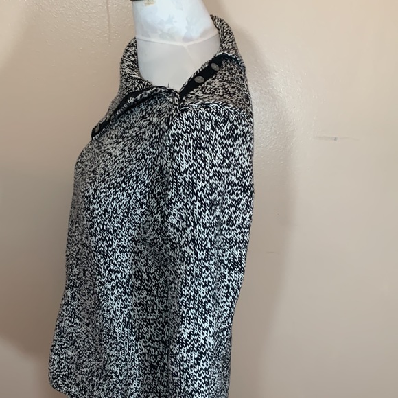 Jones New York Country Black/White Knit Convertible Turtle Neck - Picture 6 of 16